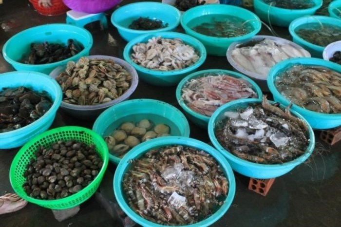Chợ hải sản ở khu Thanh Khê Đông của thành phố Đà Nẵng.