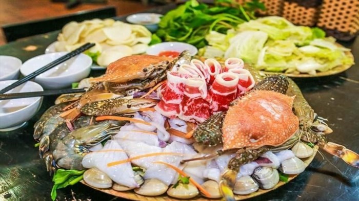 Nhà hàng Cá Voi Xanh – Nhà hàng Hải Sản nổi tiếng ở Đà Nẵng.