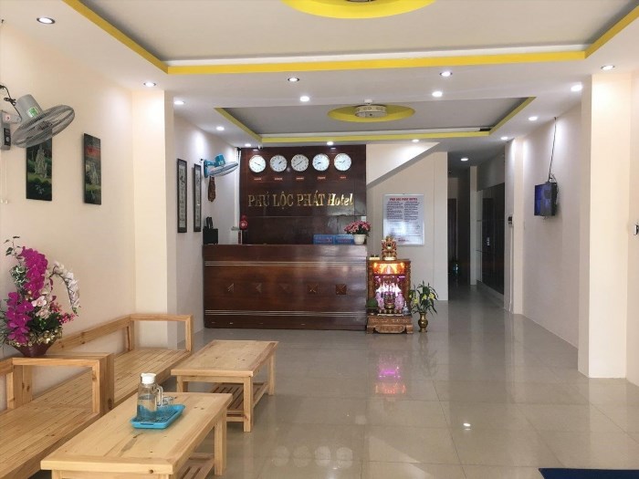 3 Nhà nghỉ Phú Lộc Phát là một trong những địa điểm nghỉ dưỡng phổ biến tại khu vực, với dịch vụ chuyên nghiệp, không gian thoáng đãng và tiện nghi hiện đại để đáp ứng nhu cầu của khách hàng.