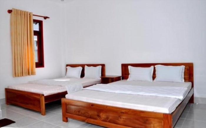Nhà nghỉ An Thịnh Lộc là một địa điểm lưu trú phổ biến tại khu vực, với dịch vụ chất lượng, không gian thoải mái và giá cả phải chăng.