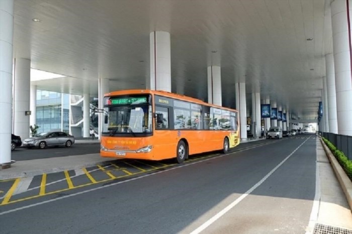 1.3 Xe buýt từ trung tâm Đà Nẵng đến Hội An.